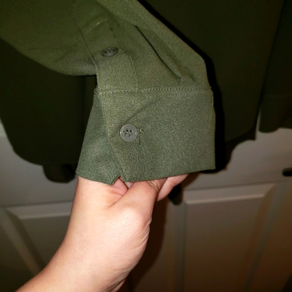 Front tie tunic blouse top 1X olive green - Picture 6 of 7